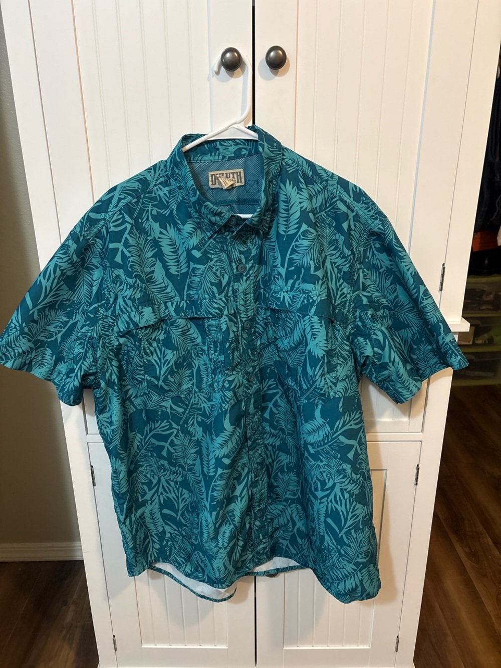Duluth Trading Co Men’s XL Teal Tropical Print Short Sleeve Button Up Dadcore